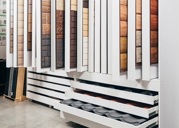 Шоурум компании СтройМаркет Калязин 7